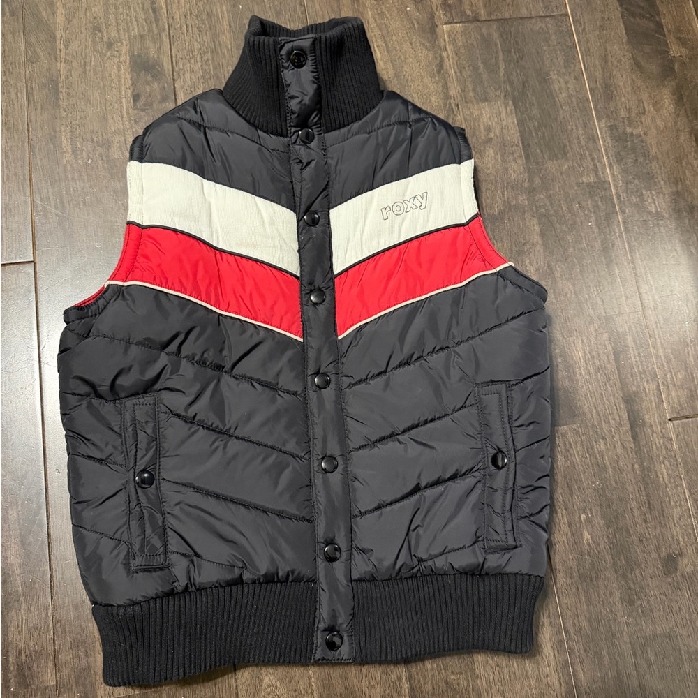 Like New Women’s Roxy Black and Red Puffer Vest